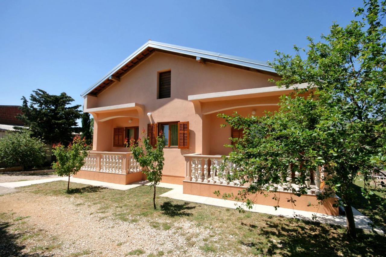 Apartments With A Parking Space Rovanjska, Paklenica - 6209 Exterior photo